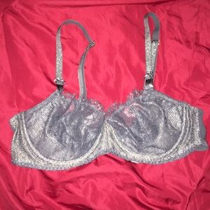 Victoria’s Secret bra